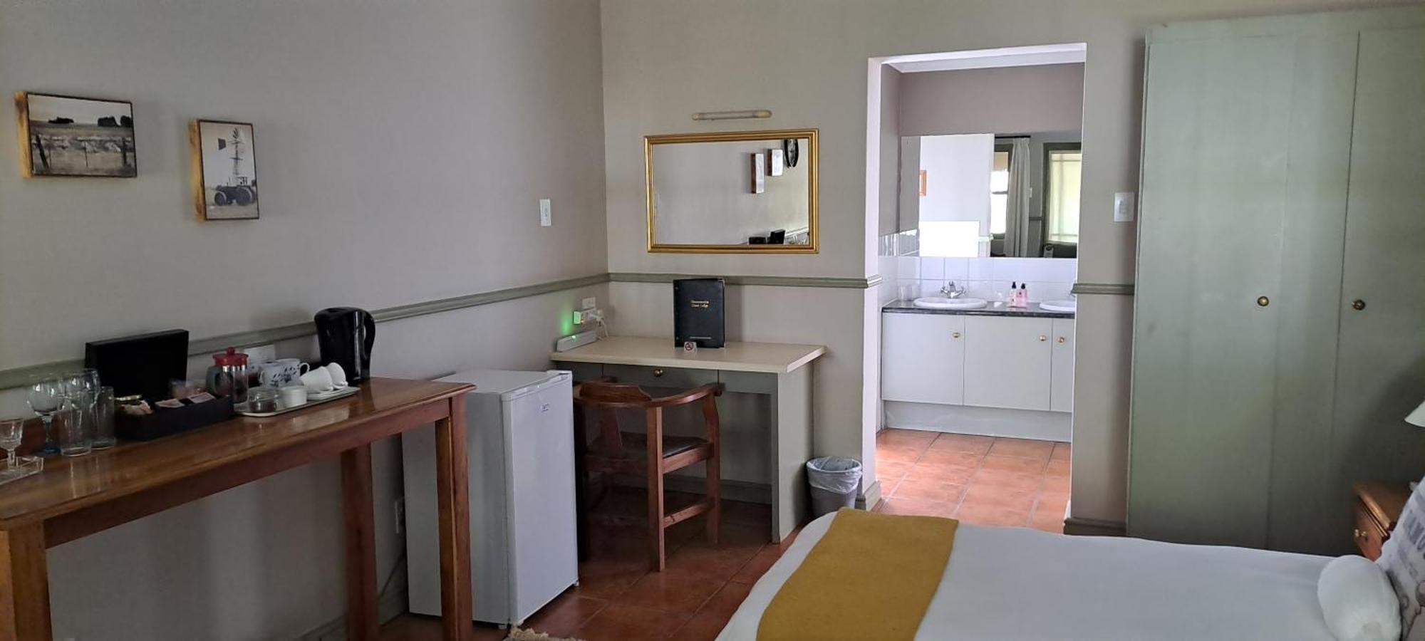 De Rust Housemartin Lodge & Self Catering מראה חיצוני תמונה