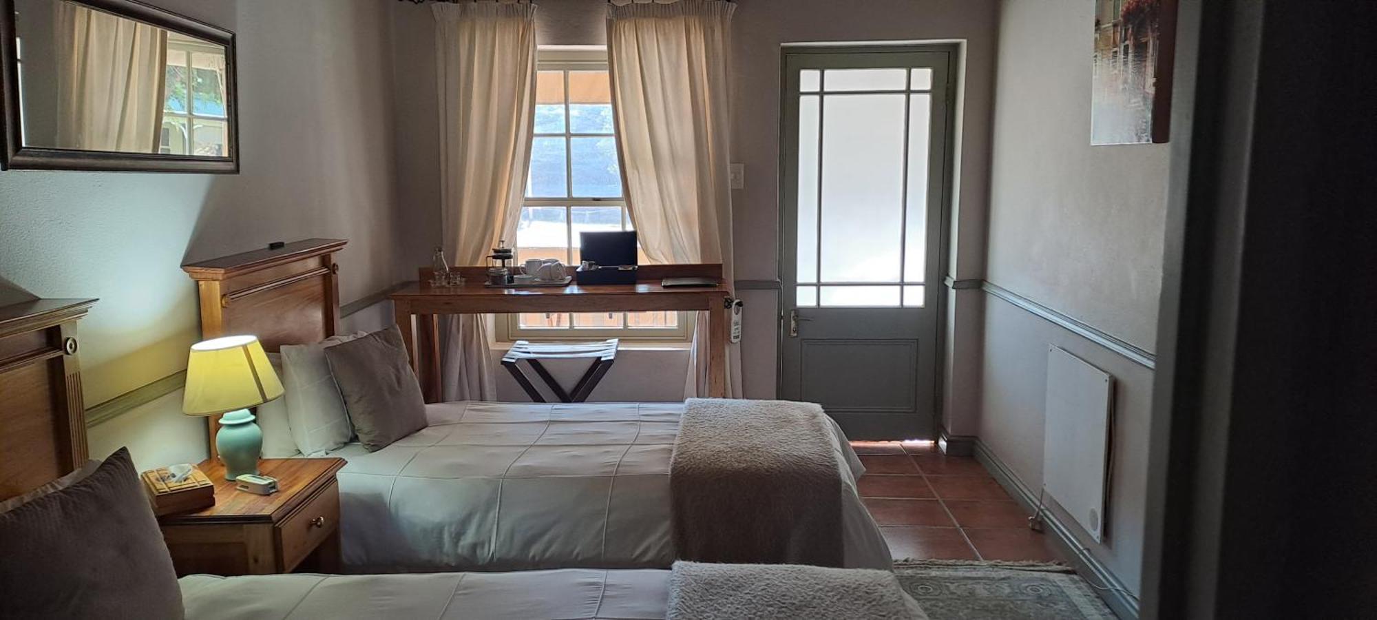 De Rust Housemartin Lodge & Self Catering מראה חיצוני תמונה
