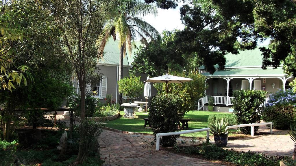 De Rust Housemartin Lodge & Self Catering מראה חיצוני תמונה