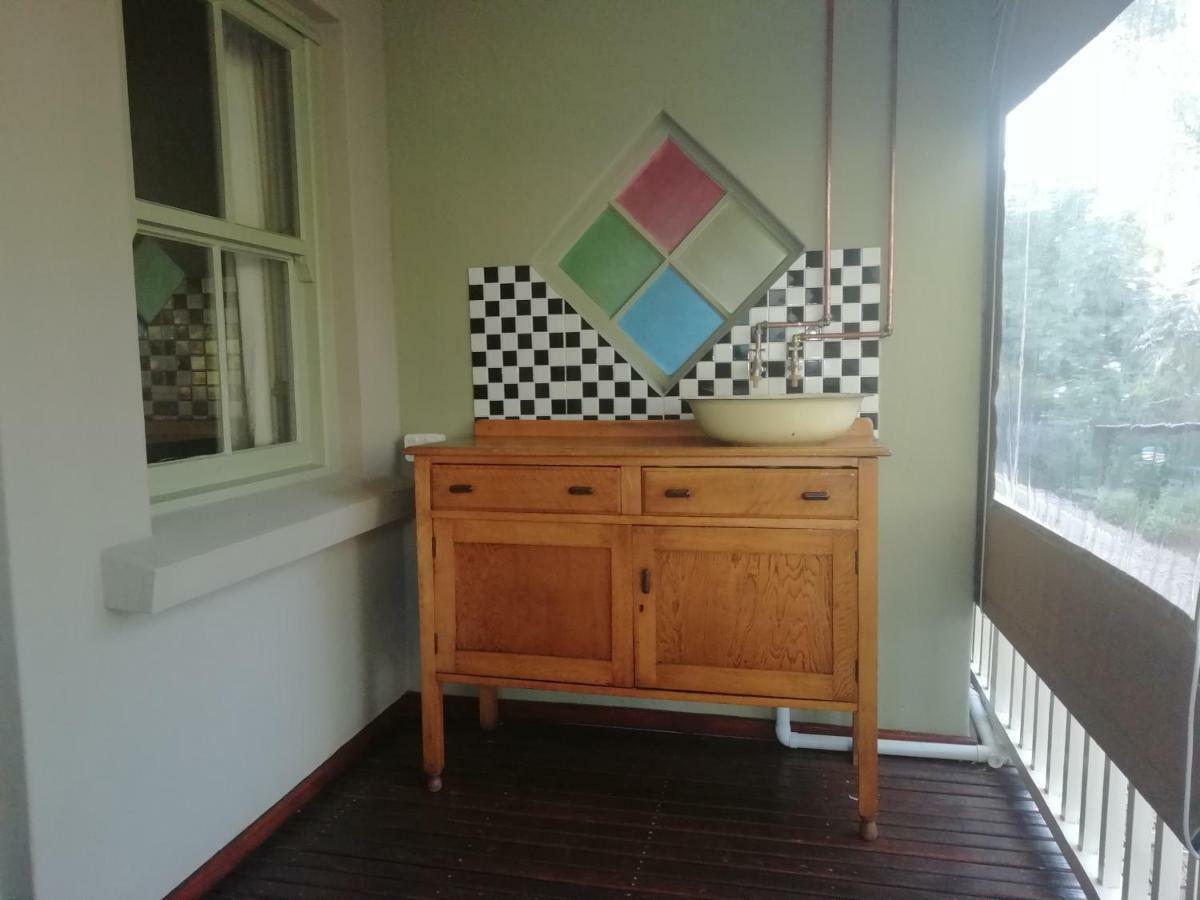 De Rust Housemartin Lodge & Self Catering מראה חיצוני תמונה